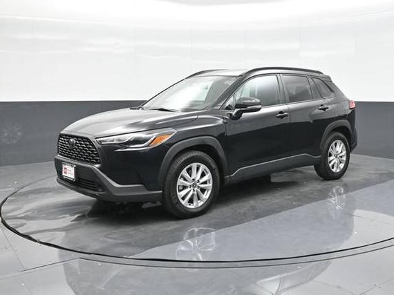 TOYOTA COROLLA CROSS 2025 7MUCAAAG9SV126469 image